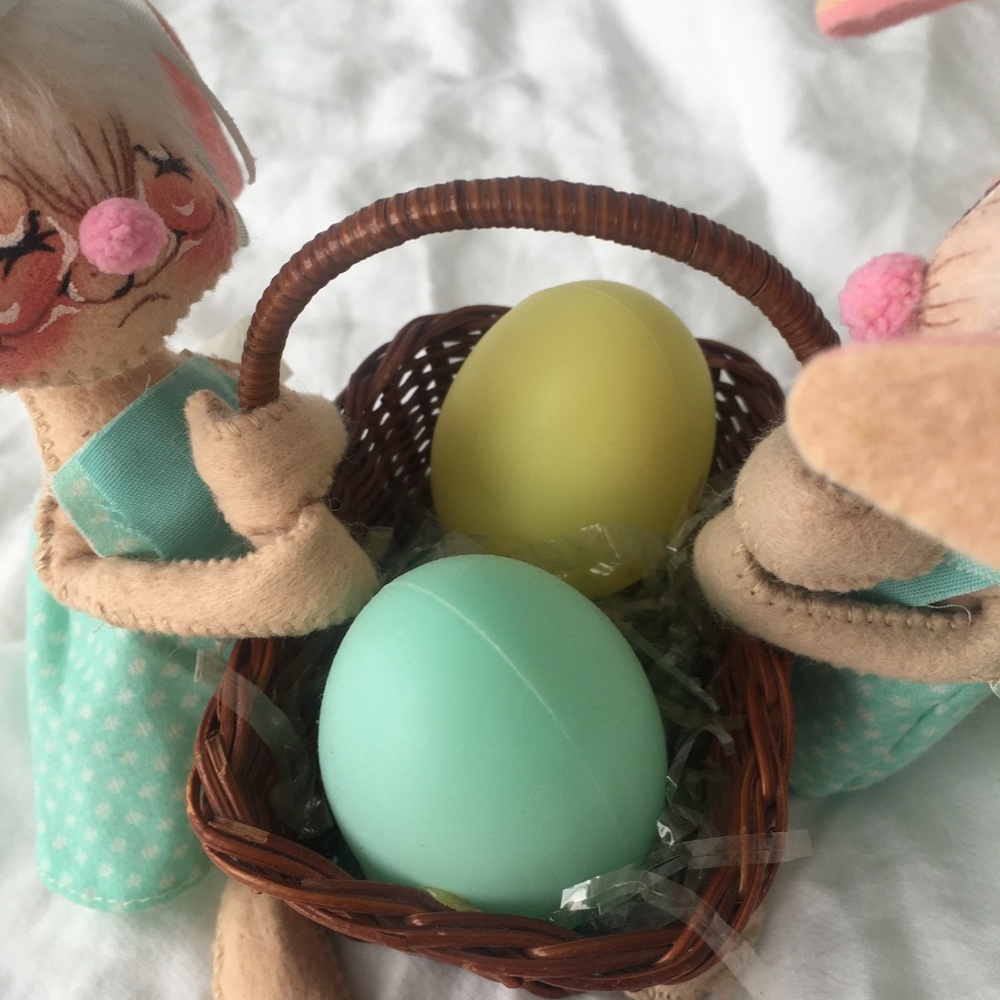 Bundle of Anna Lee Easter/Spring Dolls - Picture 3 of 11